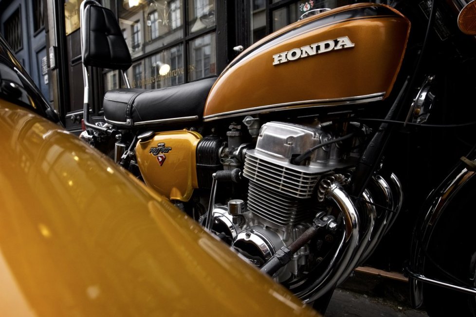 n_honda-cb-750-four-k1-1971-side-car-eagle-08.jpg