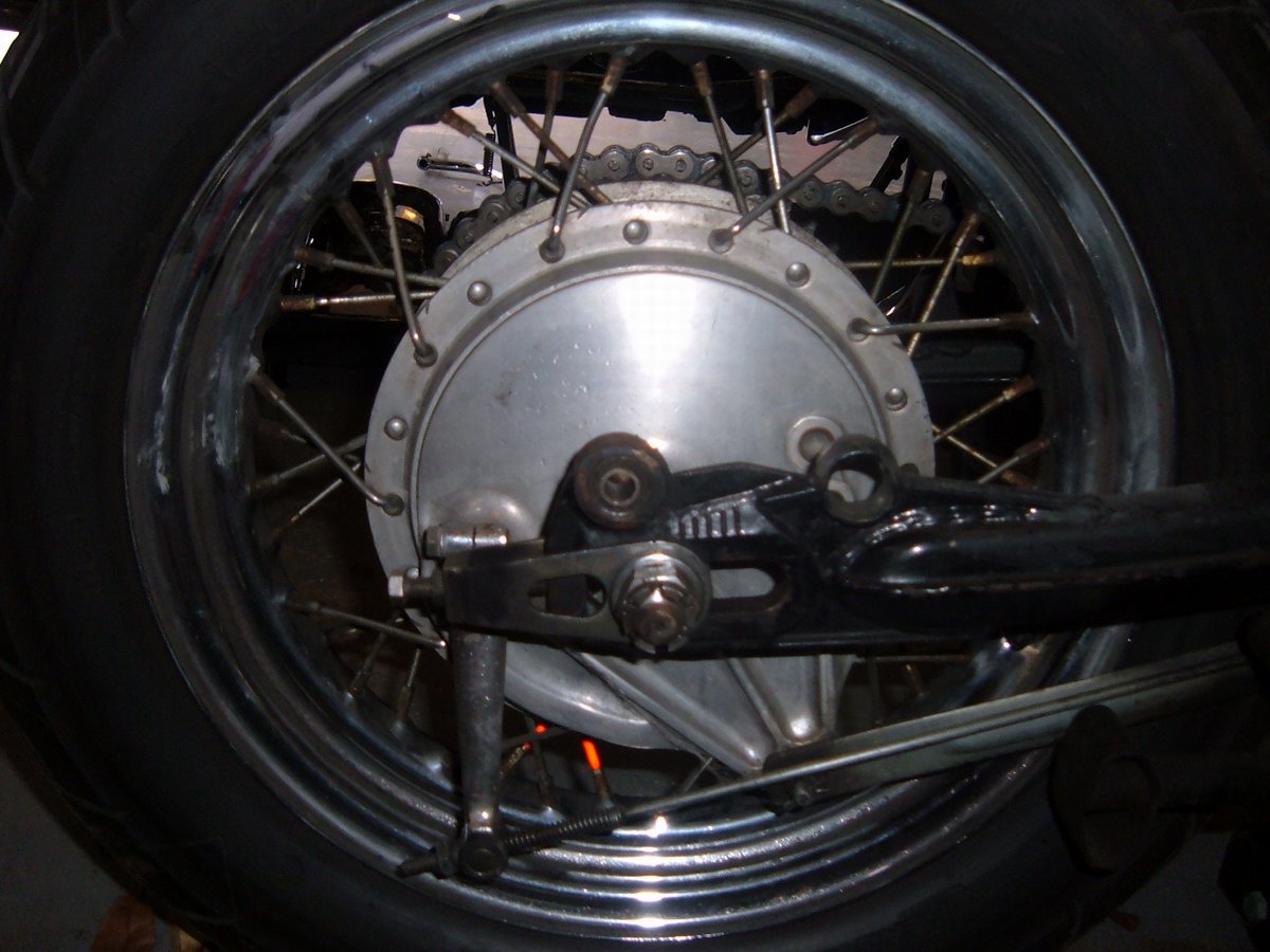 n_rearwheel.jpg